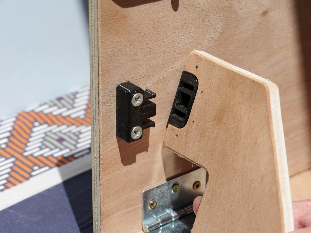 keyboard stand 3D printed locking system
